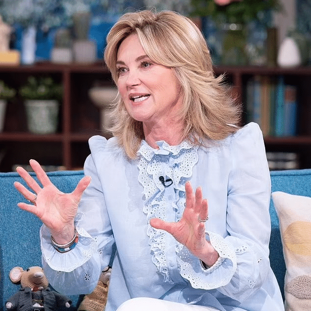 anthea-turner